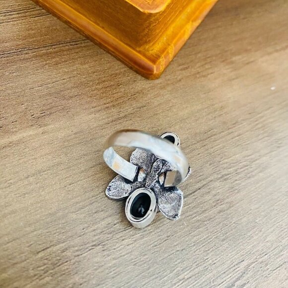 Vintage Faceted Black Onyx Butterfly Silver Ring Size 7.5 - Picture 4 of 5